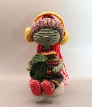 Háčkovaná panenka Máta