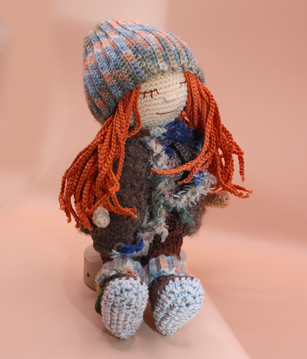 Háčkovaná panenka Nikola