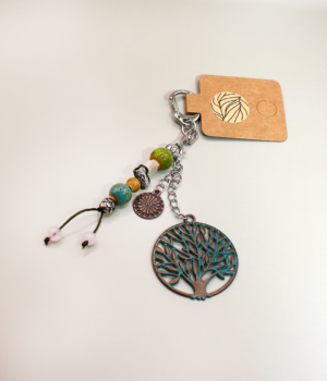 Přívěsek z keramických korálků